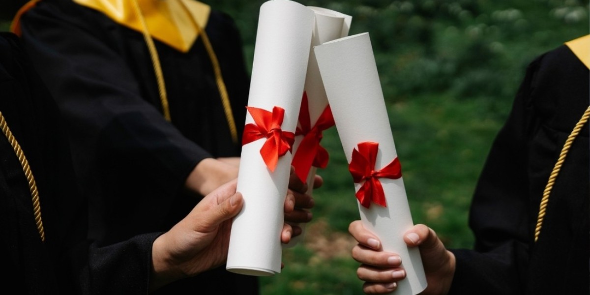PGDM vs PGPM – Which One Boosts Your Career Faster?