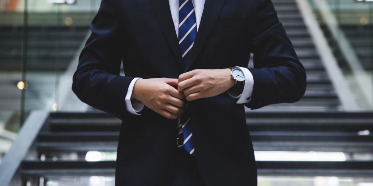 Choosing the Right Truck Accident Lawyer: McArthur Law Firm’s Proven Expertise