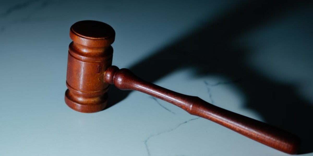 How a Car Accident Lawyer in Atlanta, GA Can Assist You
