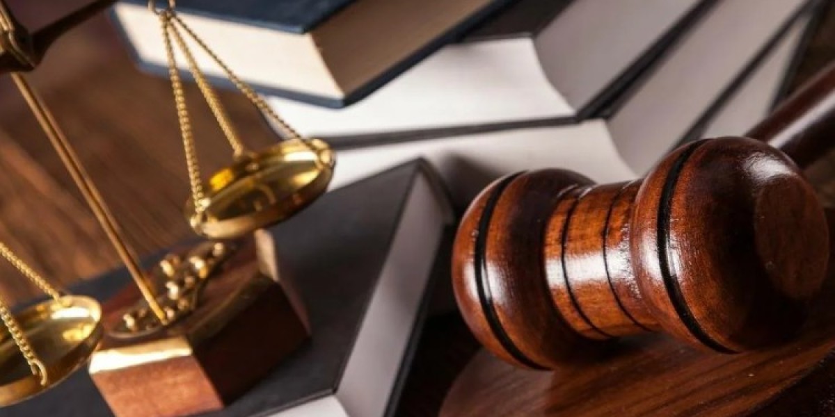 The Role of the Best DUI Attorneys in Los Angeles in Challenging Breathalyzer Results