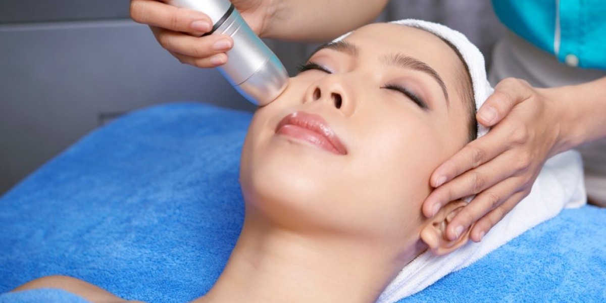Is Pico Laser Worth It? Here’s What You Should Know