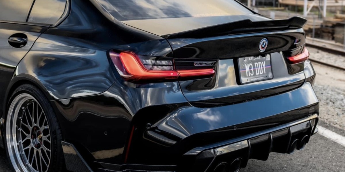 Discover Innovative Audi Steering Wheel Designs at CVRBONIZED