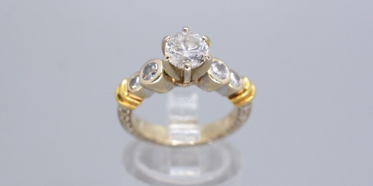 The History Behind Antique Engagement Rings and Their Timeless Charm