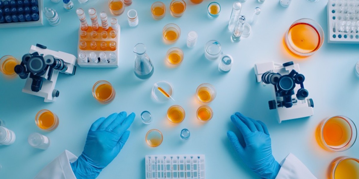 Key Companies Shaping the Trastuzumab Biosimilar Market