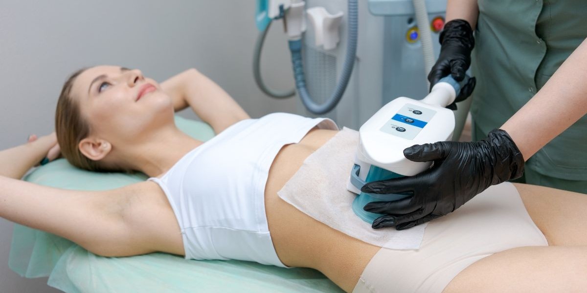 CoolSculpting: A Safe, Non-Invasive Way to Get Rid of Fat