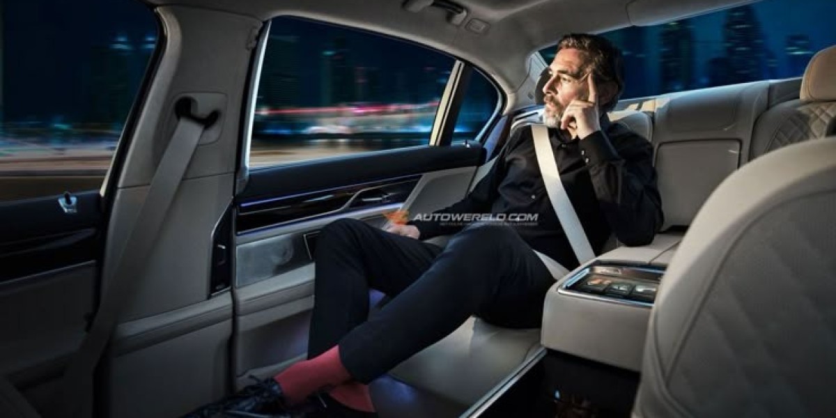 Hassle-Free Local Transfers – Your Ultimate Ride in Town