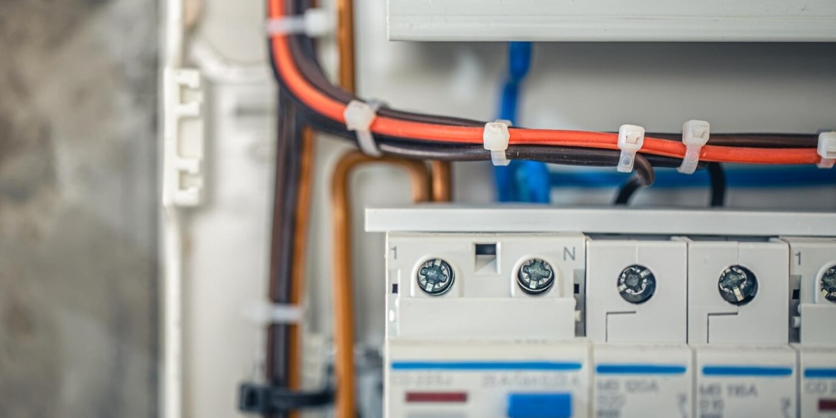 Surge Protection Devices Market Threats Hindering Progress in Consumer and Industrial Sectors