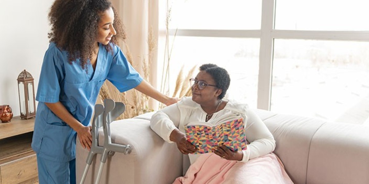 What Are the Pros and Cons of Home Healthcare?