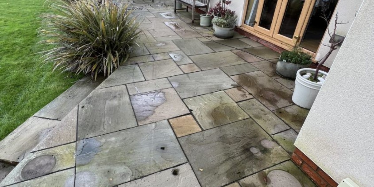 Bentham Pressure Washing Experts – Say Goodbye to Dirt & Grime!