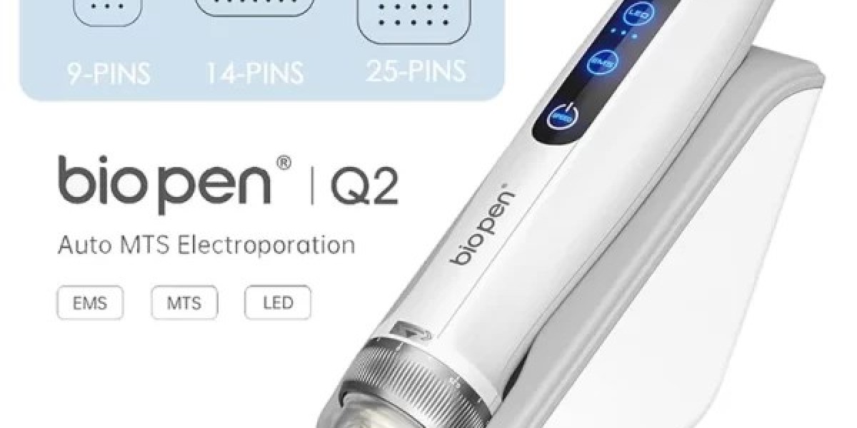 Wie man Microneedling durchführt: Ein umfassender Leitfaden