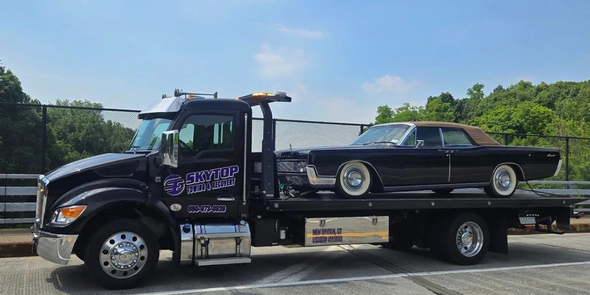 Reliable Bristol CT Towing Services by Skytop Towing & Recovery LLC