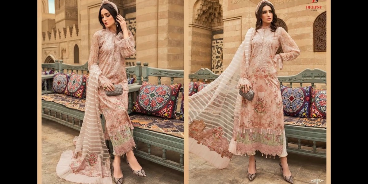 Best Clothing Brands in Pakistan 2025