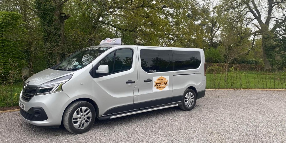 8 Seater minibus Cirencester: The Perfect Group Travel Solution