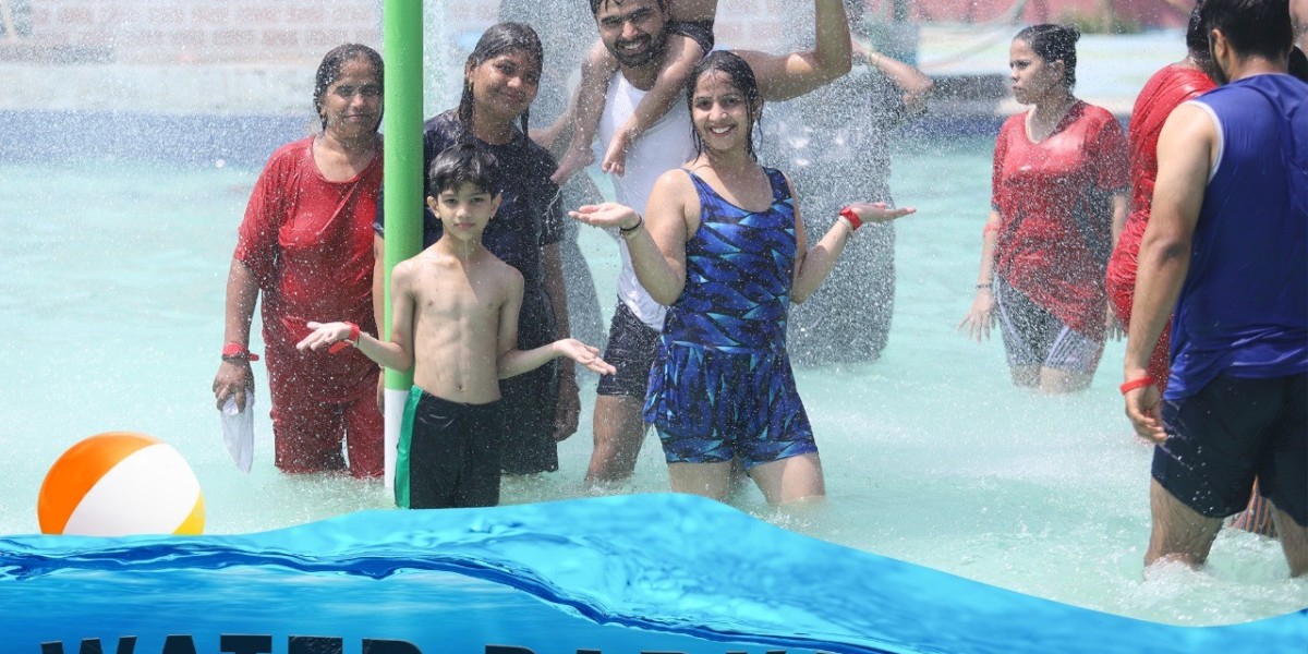 Largest Water Park in Delhi – Thrill, Splash & Fun!