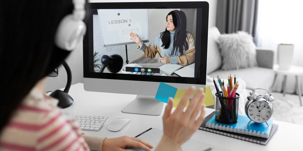 The Booming Online Tutoring Market: Revolutionizing Education in the Digital Age