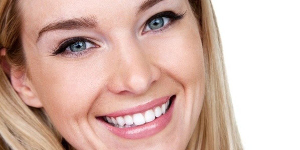 Enhance Your Confidence with Teeth Whitening in Dubai
