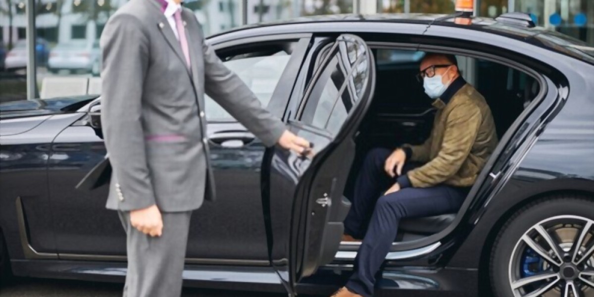 Bibury Taxi Services: Convenient, Reliable, and Comfortable Travel in the Cotswolds