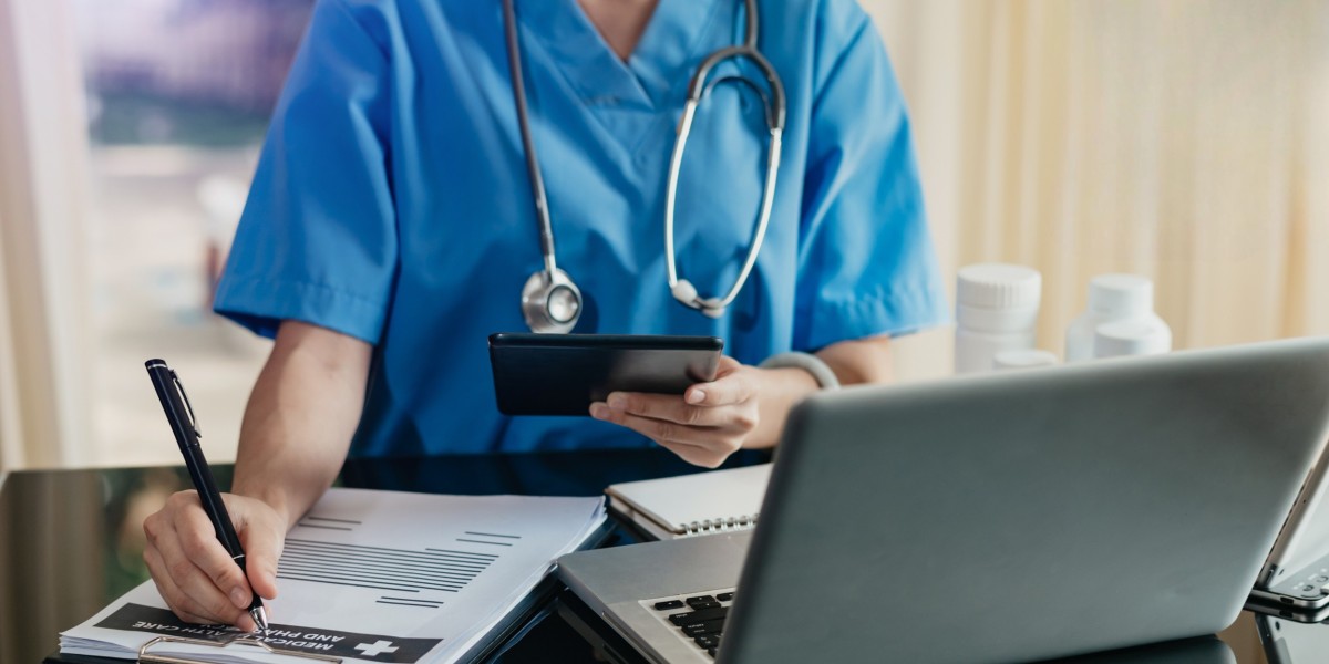 How Medical Scribes Improve Workflow in Healthcare Facilities