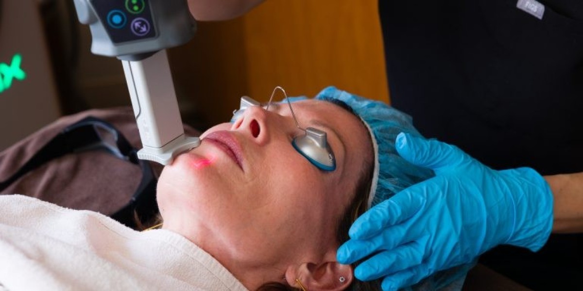 Can Pico Laser Treatment Improve Skin Elasticity and Firmness?