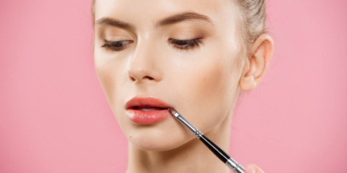 Lip Liner Market Developments: How Innovations and Sustainability are Reshaping the Beauty Industry Worldwide
