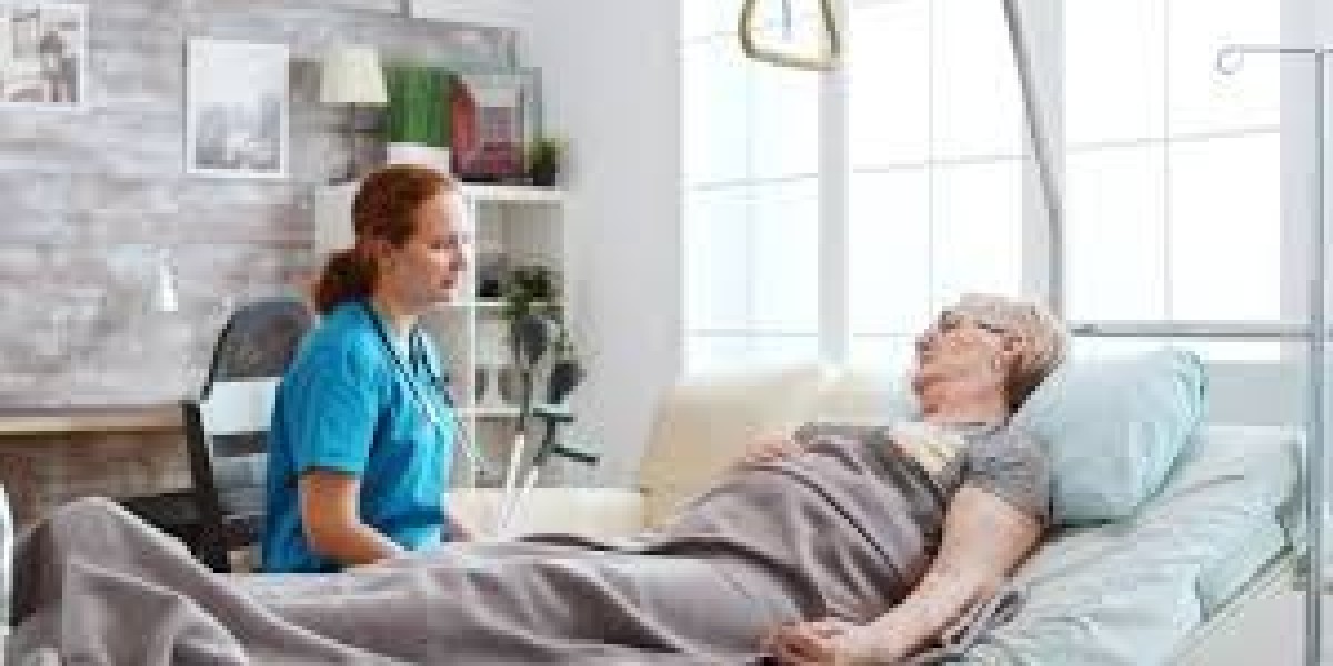 Senior Home Nursing Services in Dubai: Quality Care for the Elderly