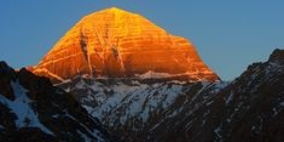 Experience this Divine: Char Dham Yatra By Helicopter Package