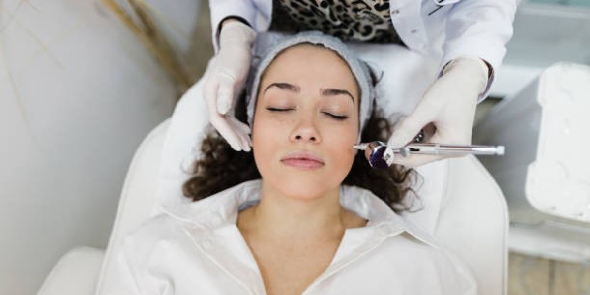 Unlock the Power of Derma Pen Microneedling