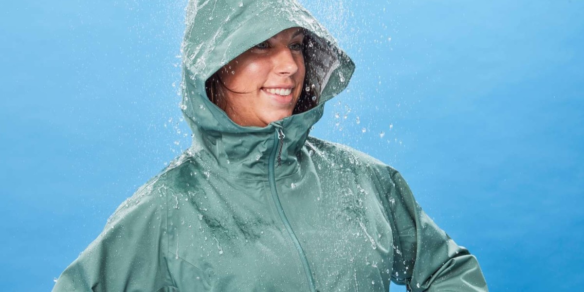 Navigating the Downpour: Your Comprehensive Guide to Choosing the Perfect Rain Suit