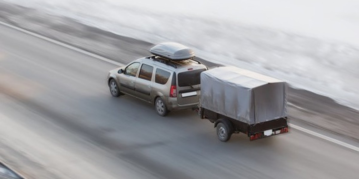 Driving Tips for Safely Handling an Unbraked Trailer on the Road