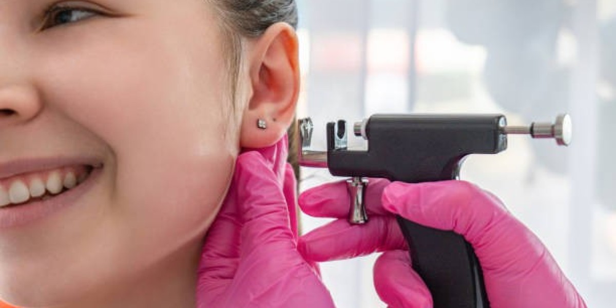 Ear Piercing in Riyadh: What You Should Expect