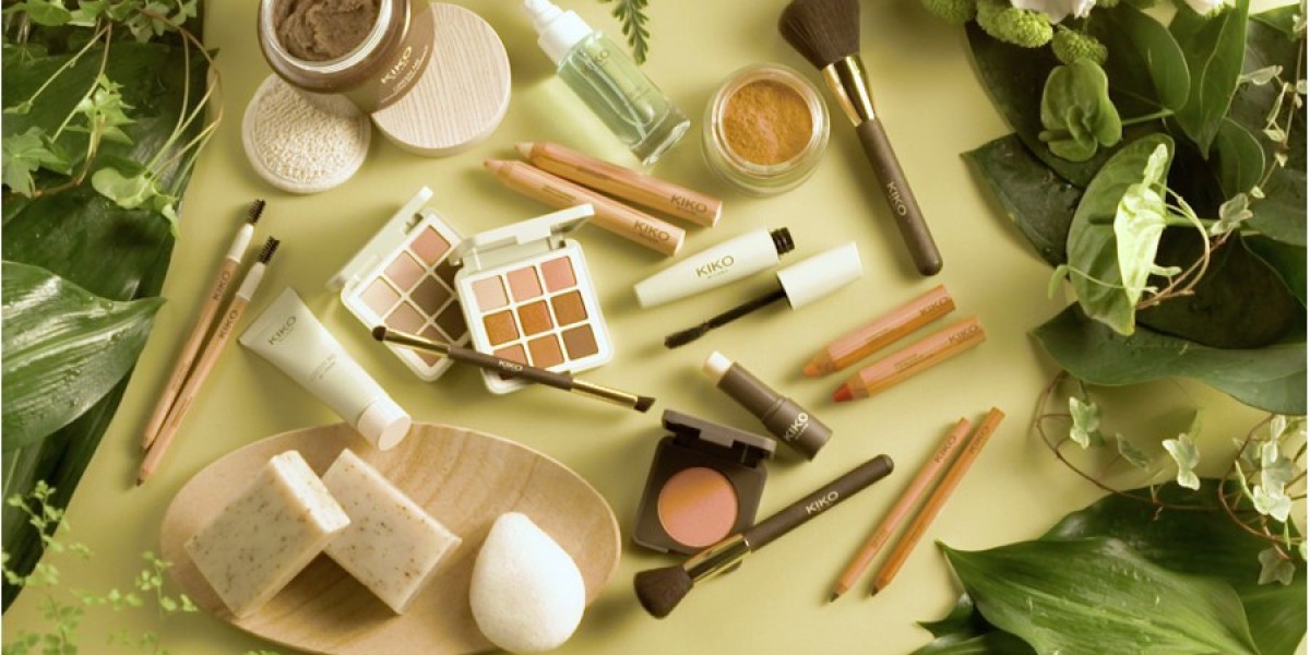 Waterless Cosmetics Market: Pioneering a New Era of Green Beauty with Ethical and Sustainable Practices
