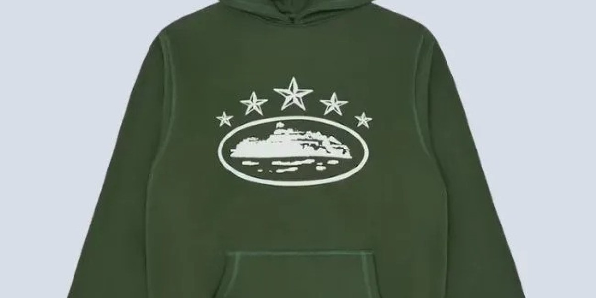 The Rise of the Corteiz Hoodie: Streetwear’s Underground Champion