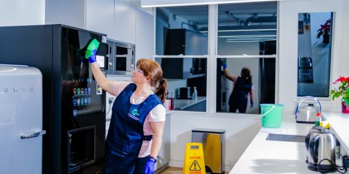 Rated Office Cleaning Companies in Milton Keynes: Your Complete Guide to a Sparkling Workplace