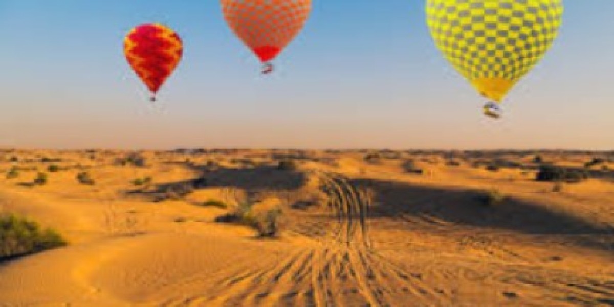 Experience the Magic of a Hot Air Balloon Ride in Dubai