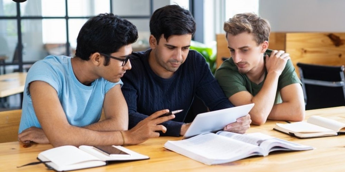 Why MCA and MBA Programs at DY Patil Institute Stands Out