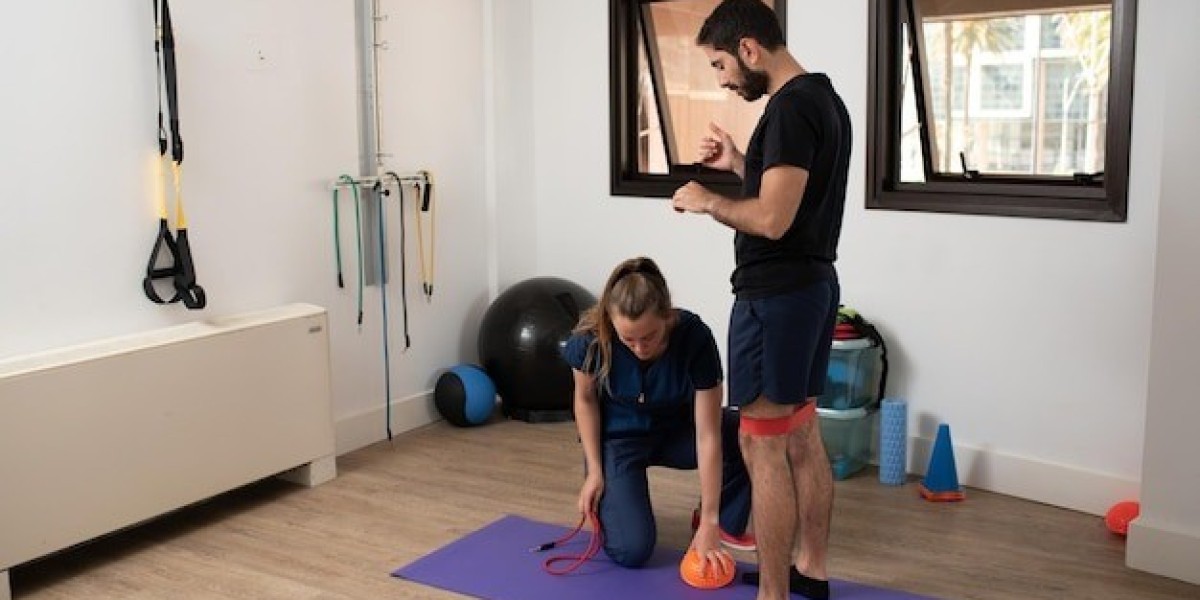 Where Can I Find a Personal Trainer in My Area for Fast Results