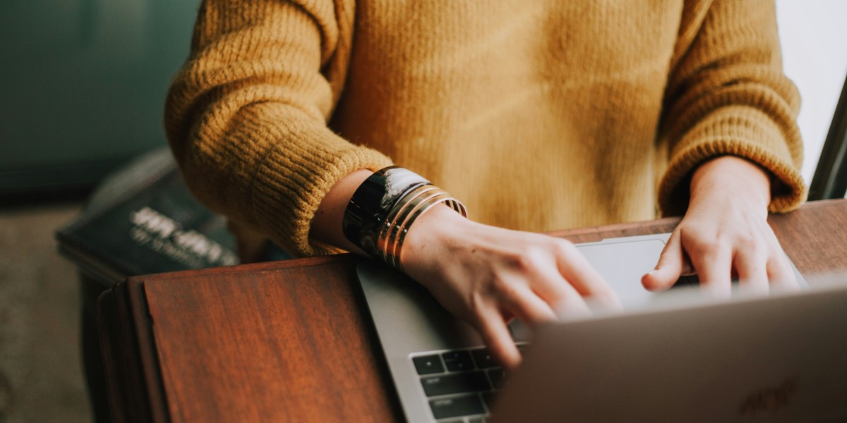 The Art of Crafting a Captivating Introduction for Your Essay