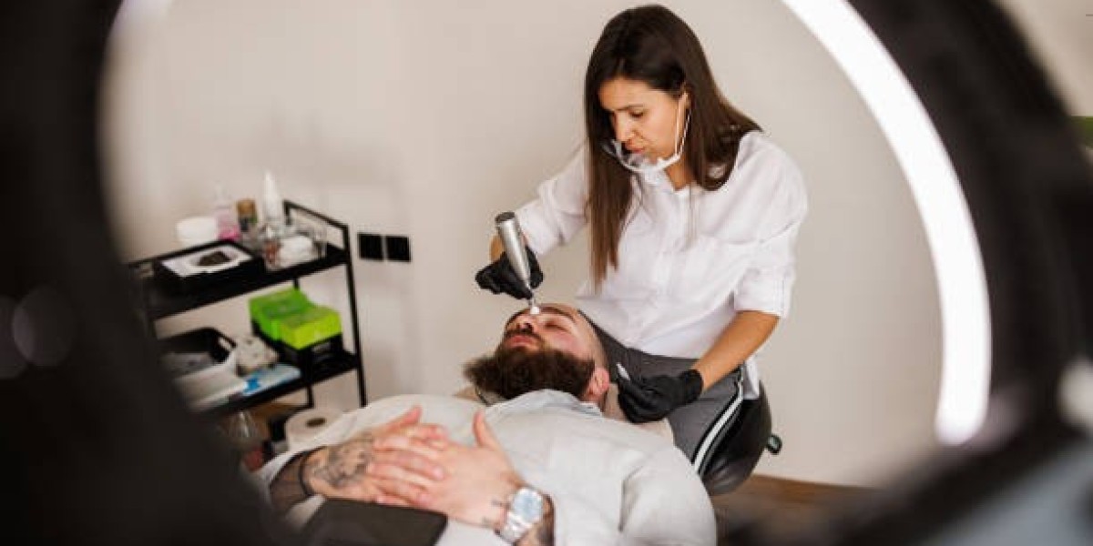 Hydra Facial for Acne in Riyadh – Clear Skin