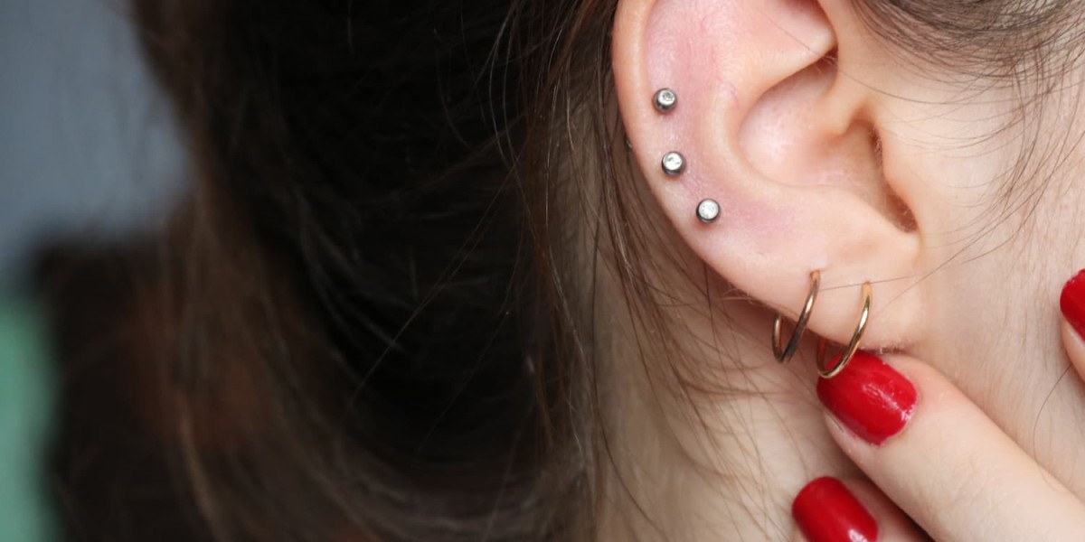 The Best Jewelry for Your Ear Piercing: Tips and Trends