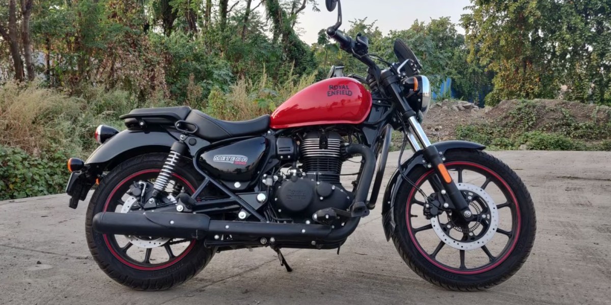 Compare Bajaj Avenger Street 160 Vs Royal Enfield Meteor 350