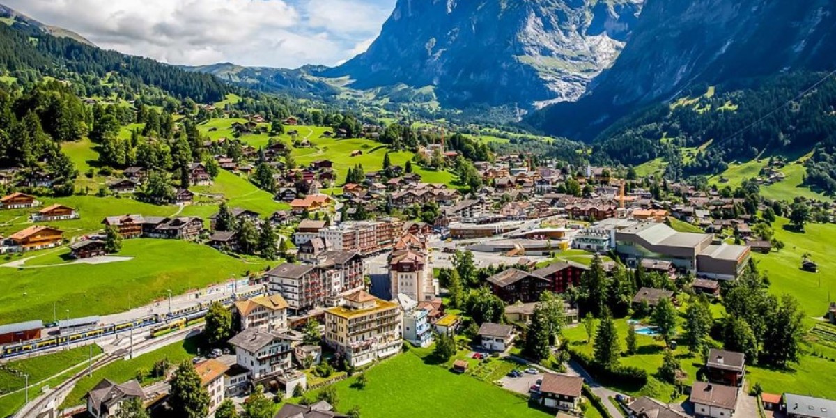 Exploring the Beauty of the Swiss Alps