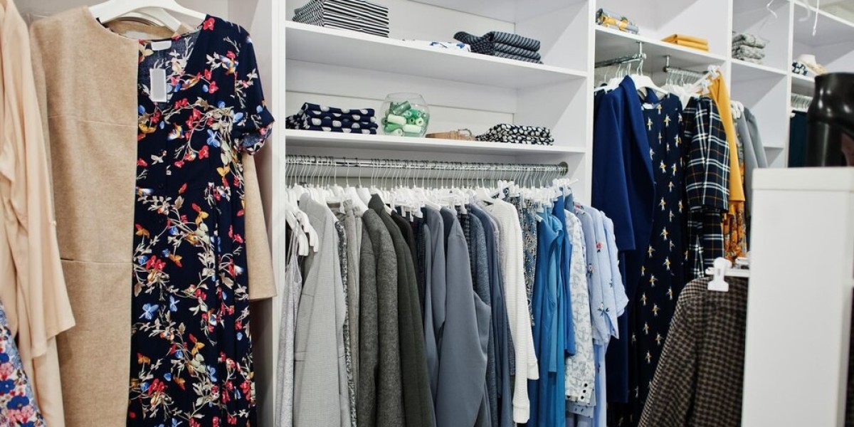Maximize Space with a Custom Wardrobe Closet Design for Your Home