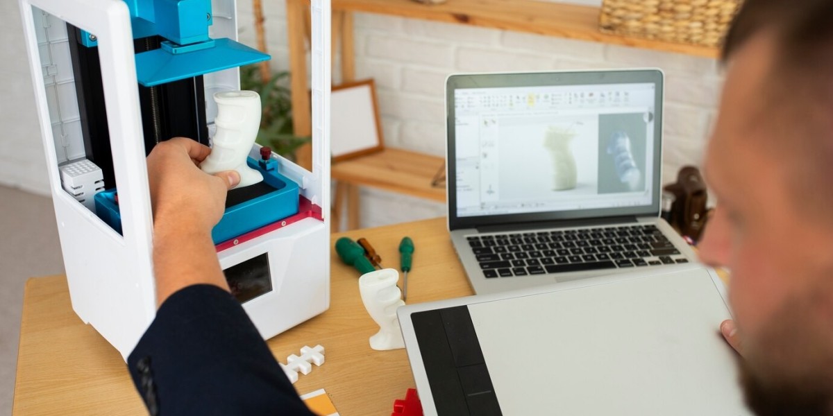 Desktop 3D Printer Market :Poised for Expansion with AI Integration and Smarter Fabrication Tools