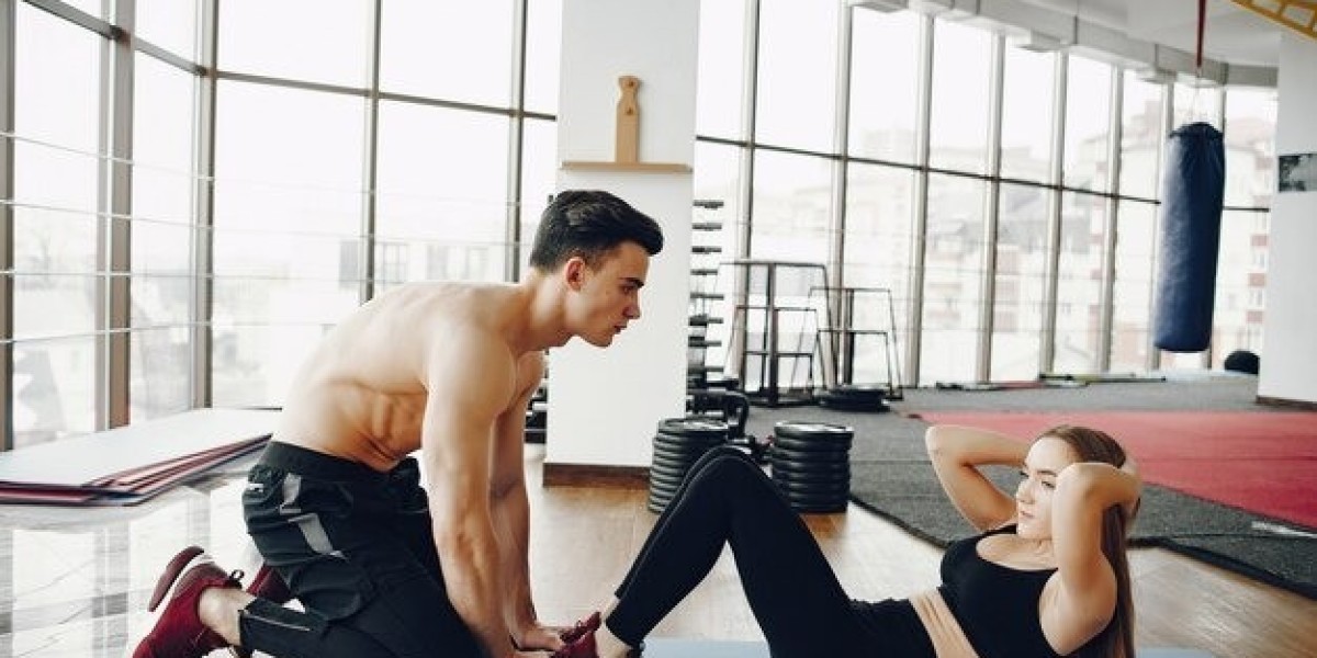 Top Benefits of Working with Personal Trainers Staines & Guildford