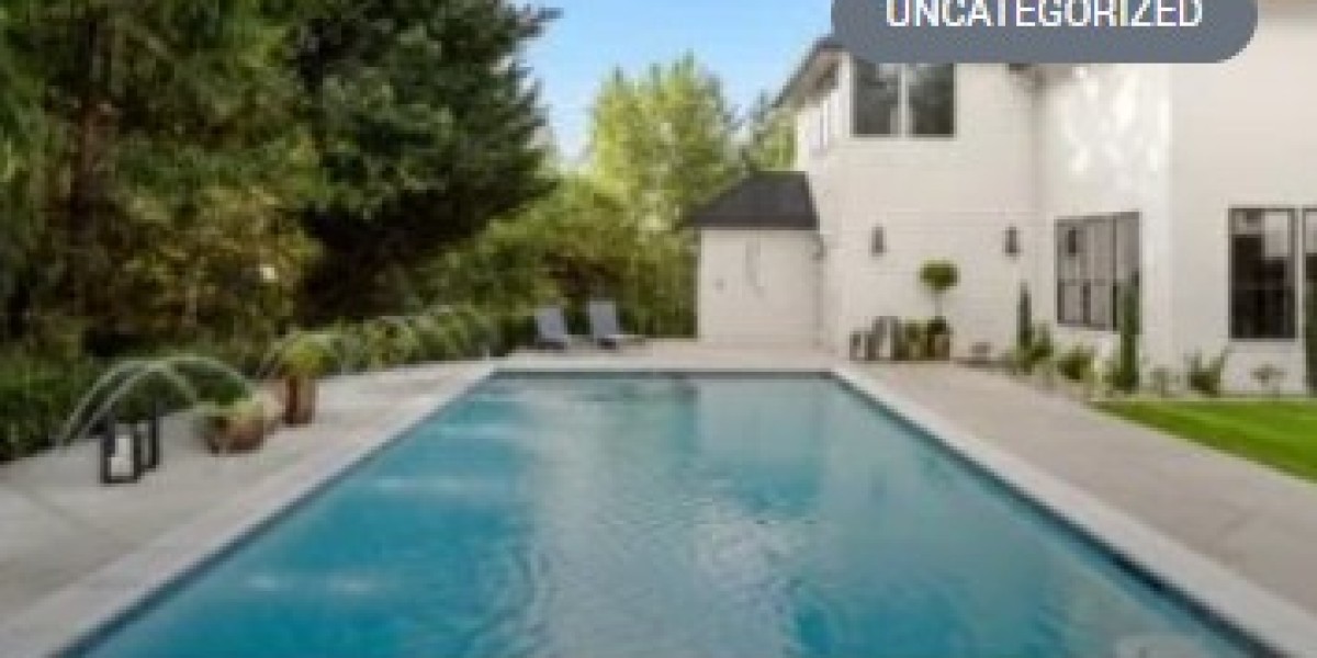 Epic Watershapes: Custom Pool and Spa Design in West Palm Beach – Luxury Tailored to Your Lifestyle