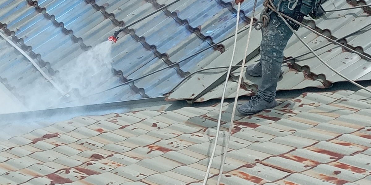 Is Your Building’s Facade Damaged- Get Professional Facade Repair Now