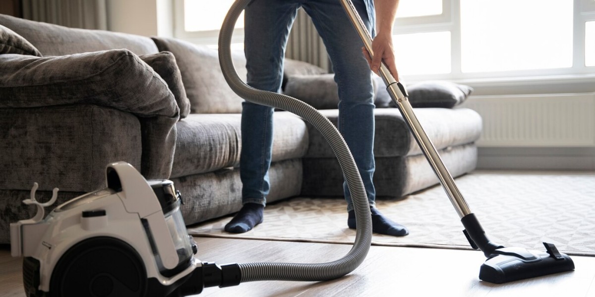 Global Vacuum Cleaner Market: Trends, Growth, and Future Outlook (2023-2032)