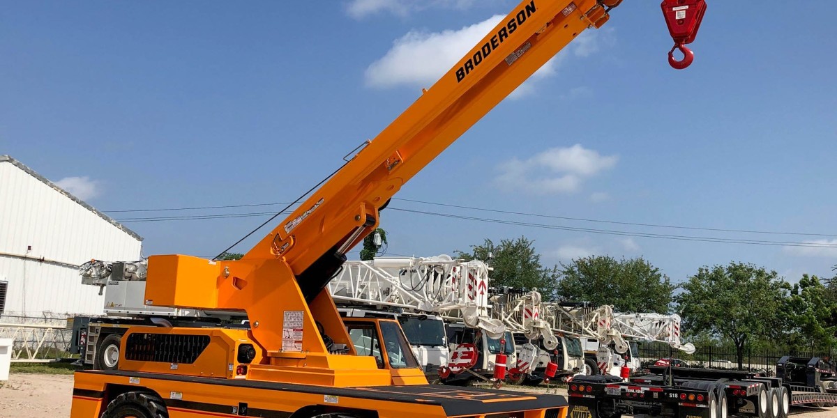 Carry Deck Crane Market Confronts Fragmentation and Increased Demand for Automation Solutions