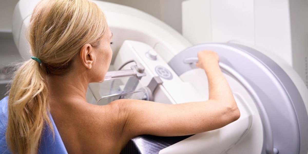 Navigating an Abnormal Mammogram Diagnosis in Dubai: What You Need to Know