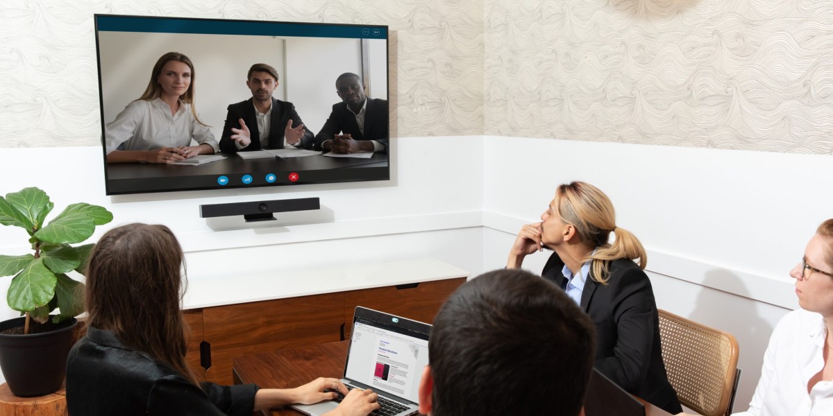 The Future of Video Conferencing: Where Does the Yealink MeetingBar A40 Fit In?